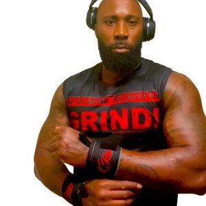 Elongated Muscle Tank & Wrist Wrap Set by K. Redd Signature Apparel